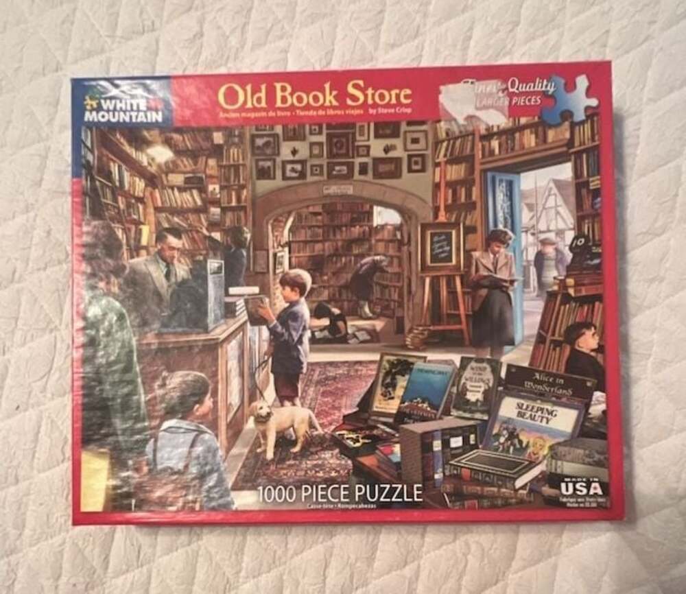 White Mountain Old Book Store 1000 Piece Jigsaw Puzzle